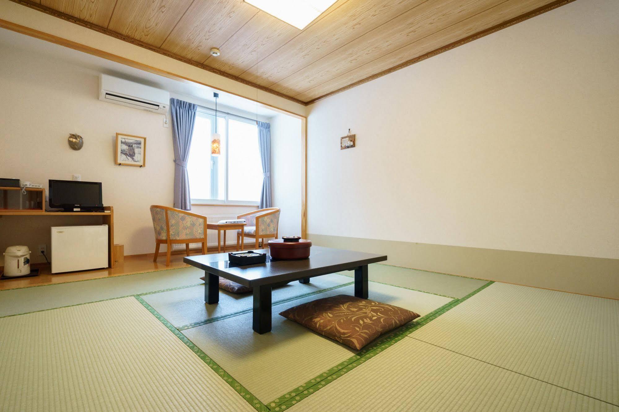 Touakarino Yado Rausu Daiichi Hotel Dış mekan fotoğraf